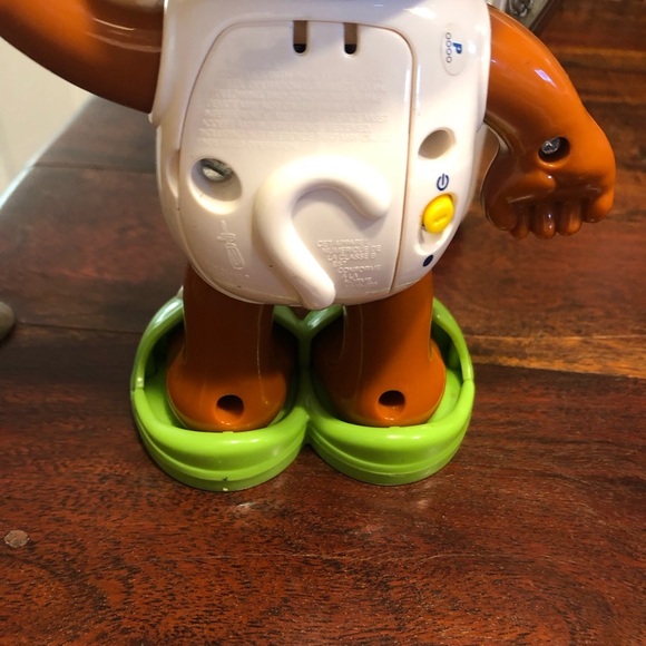 Vtech Dress & Discover Friend Talking Monkey Lights  Sounds Learning Toy Toddler - Picture 7 of 13